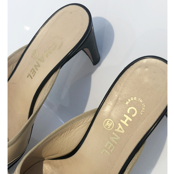 Vintage Chanel Mules in Patent Leather, size 8.5 - Picture 7 of 8